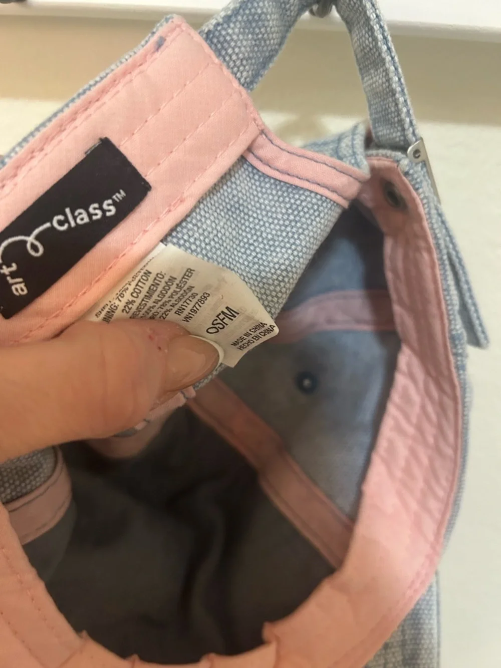 Jean hat - Picture 3 of 3